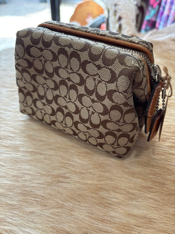 LV109- Coach baby goodie bag