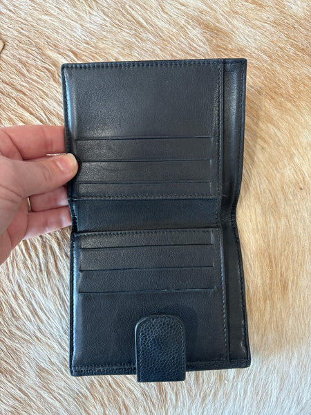 LV197- Chanel black wallet