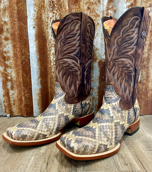 Natural Rattlesnake print with Toscana pinon top