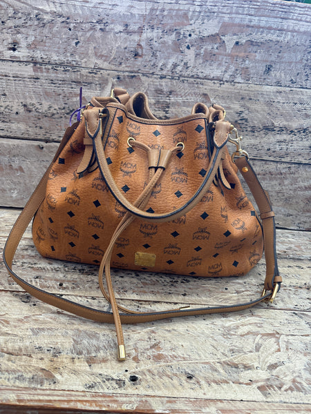 LV180- MCM bucket bag