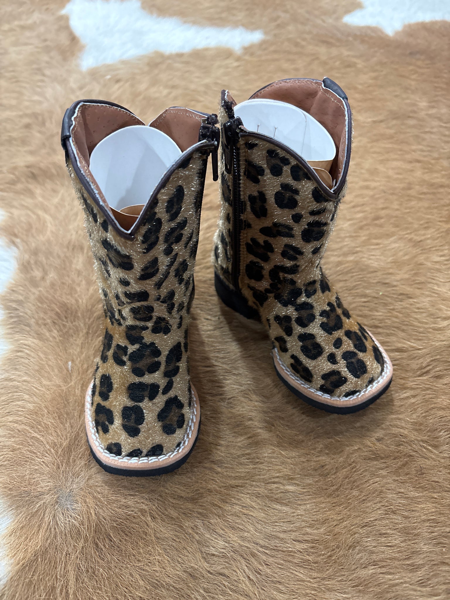 Tanner Mark Infant Leopard Print w/ Zipper