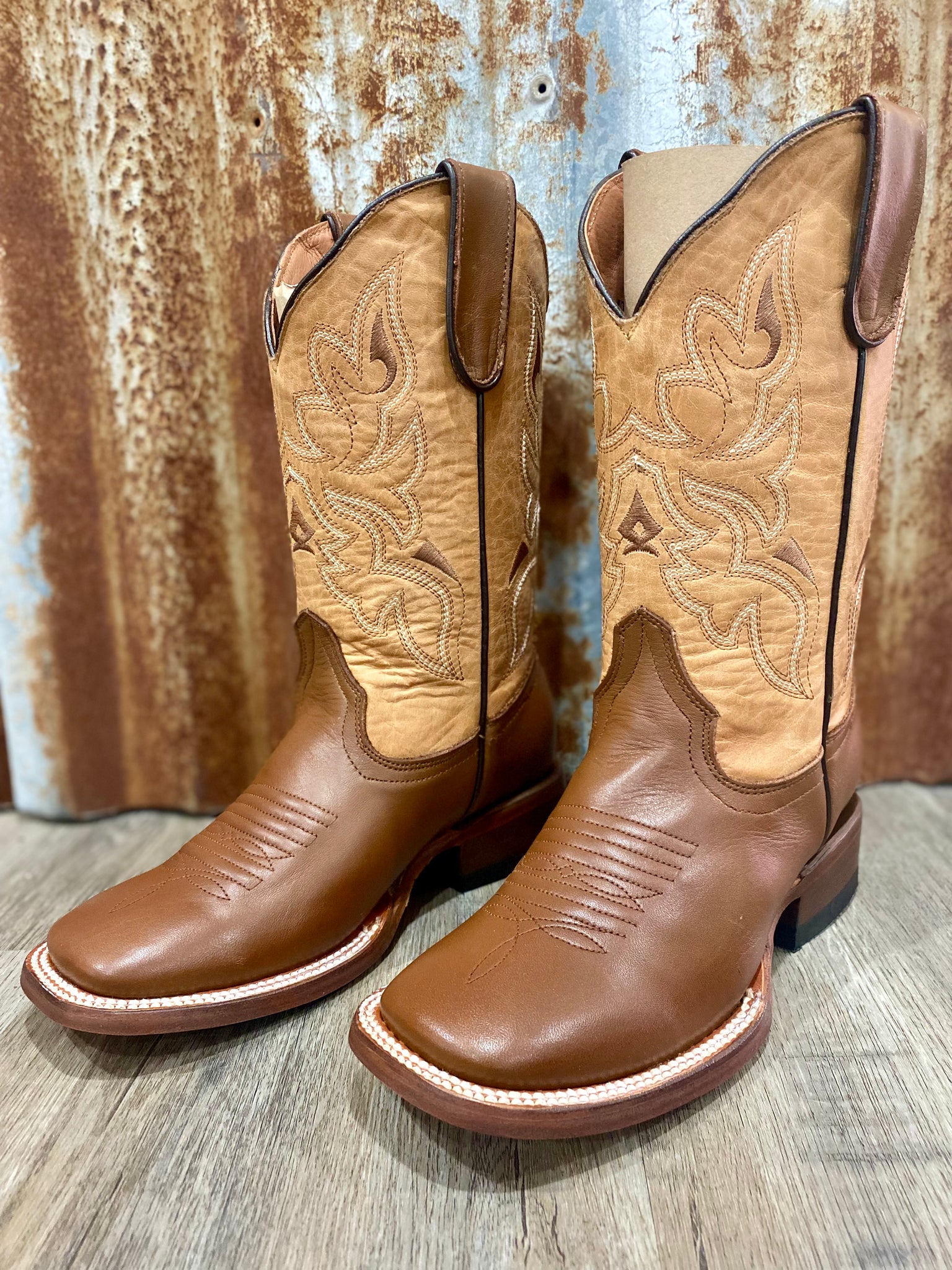 **Kids** "Slim" Honey Brown Boot with Tan Top