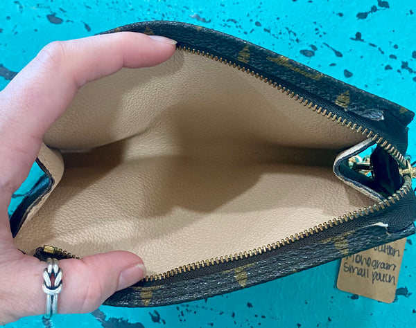 LV251 Louis Vuitton Mono Small Pouch