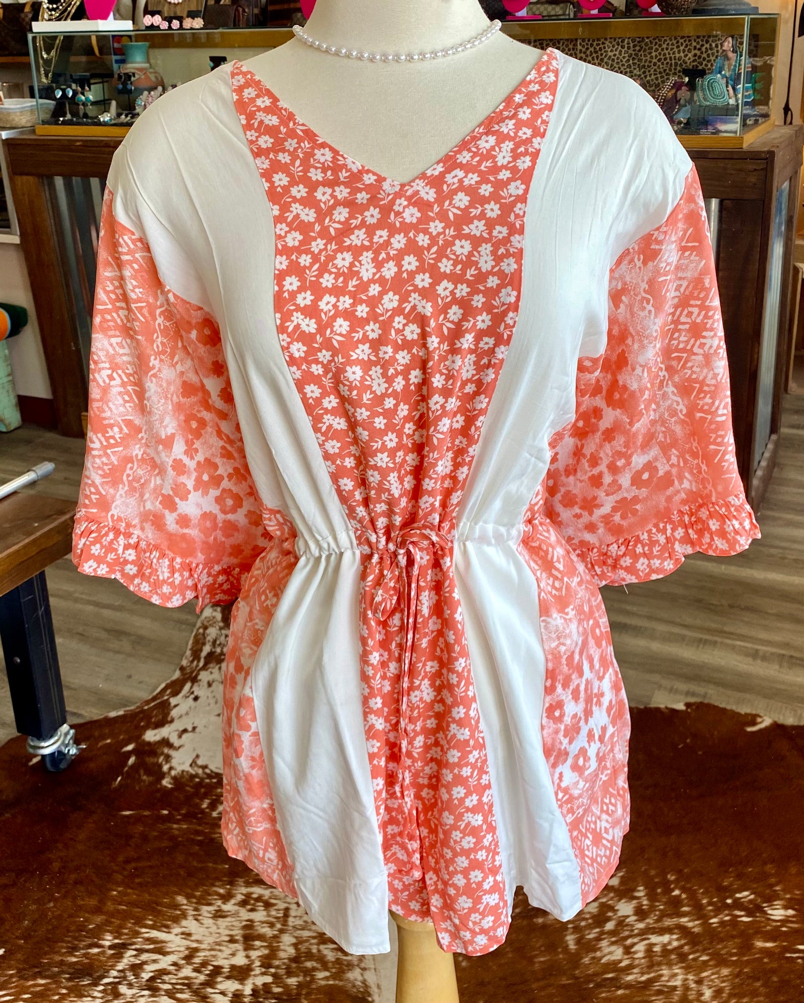 Mains Trip Floral Romper