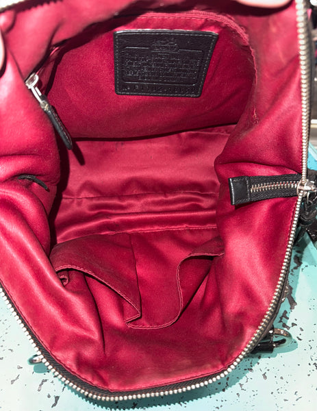 LV201- Coach black madison stitched with silver hardware