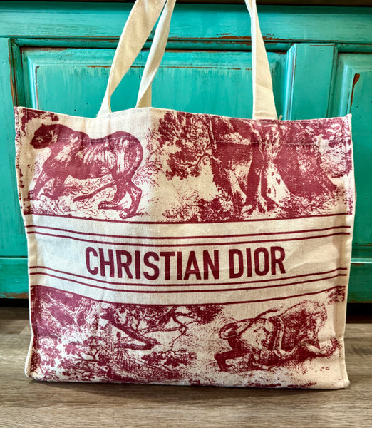 LV200(b) Dior tote bag