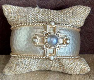 Fossick Matte Gold Cross Cuff With Pearl