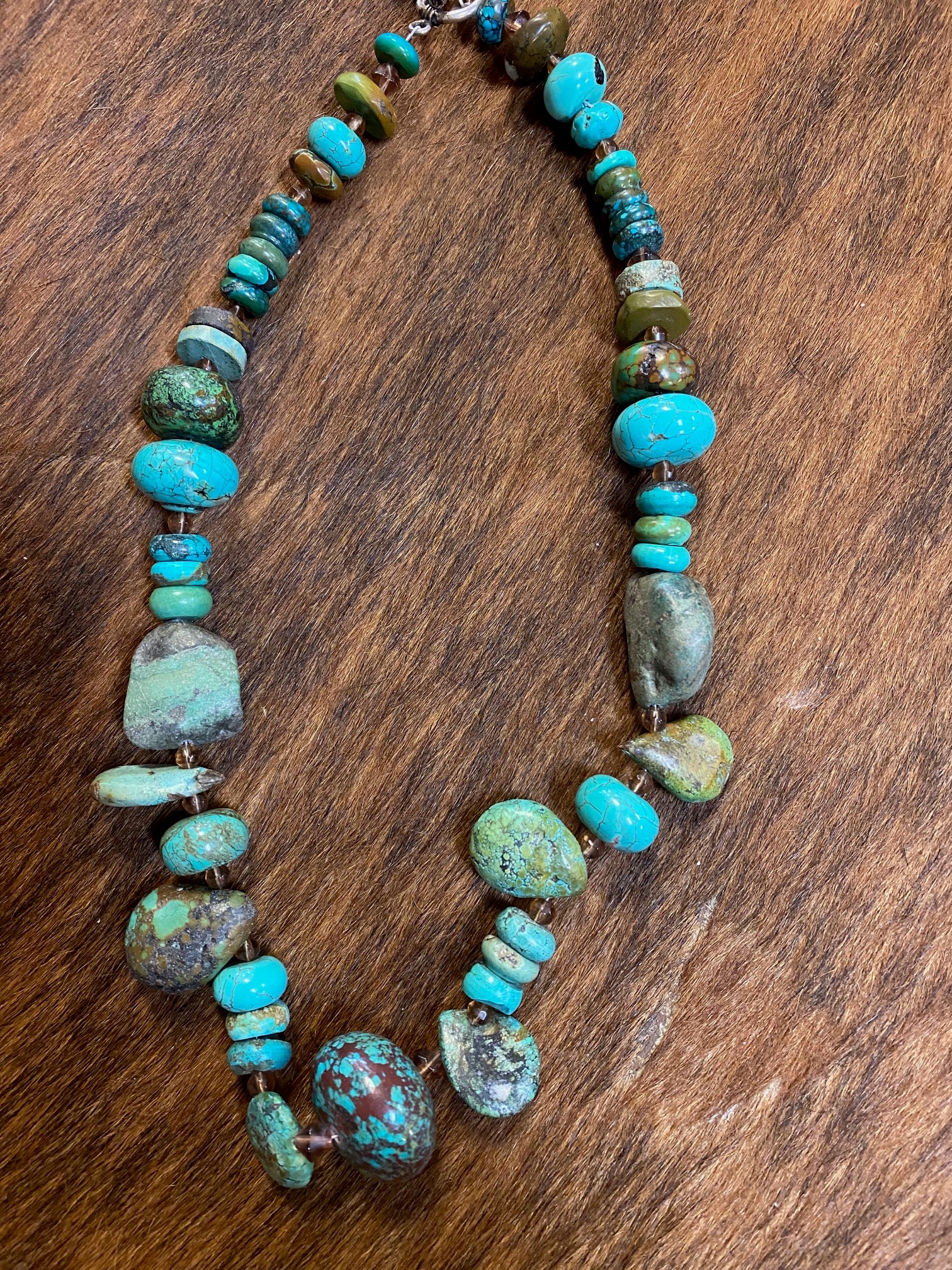 LT166 Long Turquoise Bead Necklace